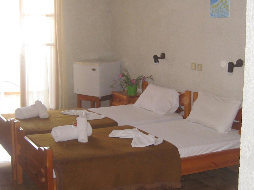 Gioma Hotel Agia Galini Oda fotoğraf